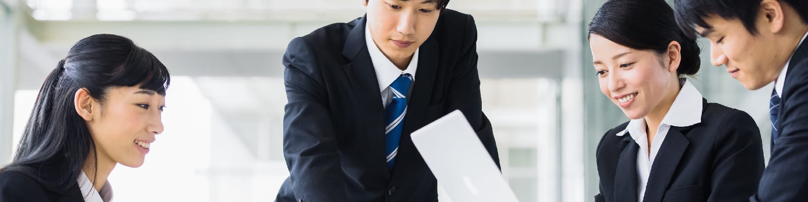採用案内のイメージ